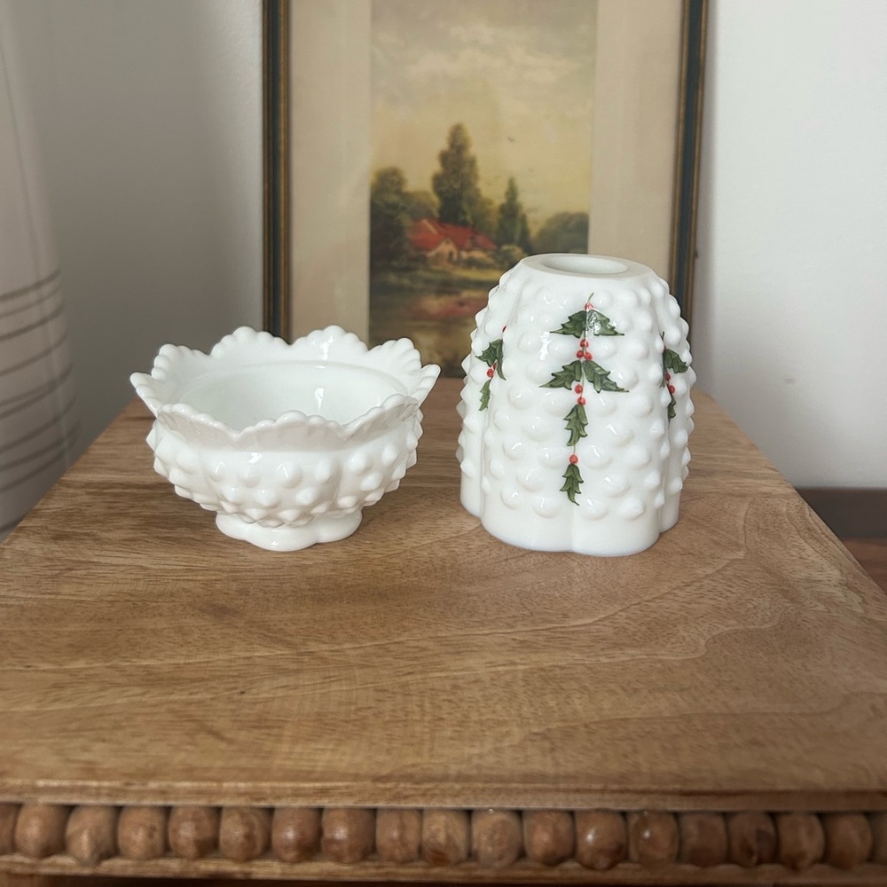 Fenton Hobnail Fairy Lamp Holly Pattern - Picture 3 of 5